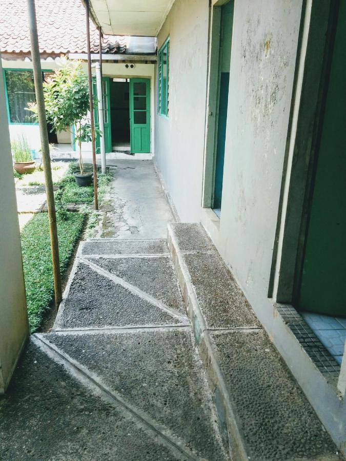 Hotel Gunung Slamet Purwokerto Exterior photo