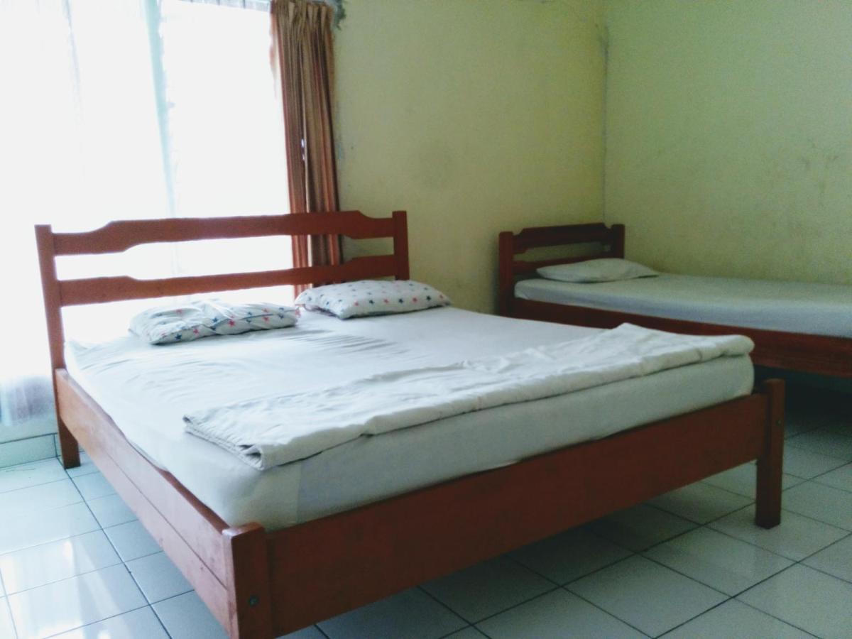 Hotel Gunung Slamet Purwokerto Exterior photo